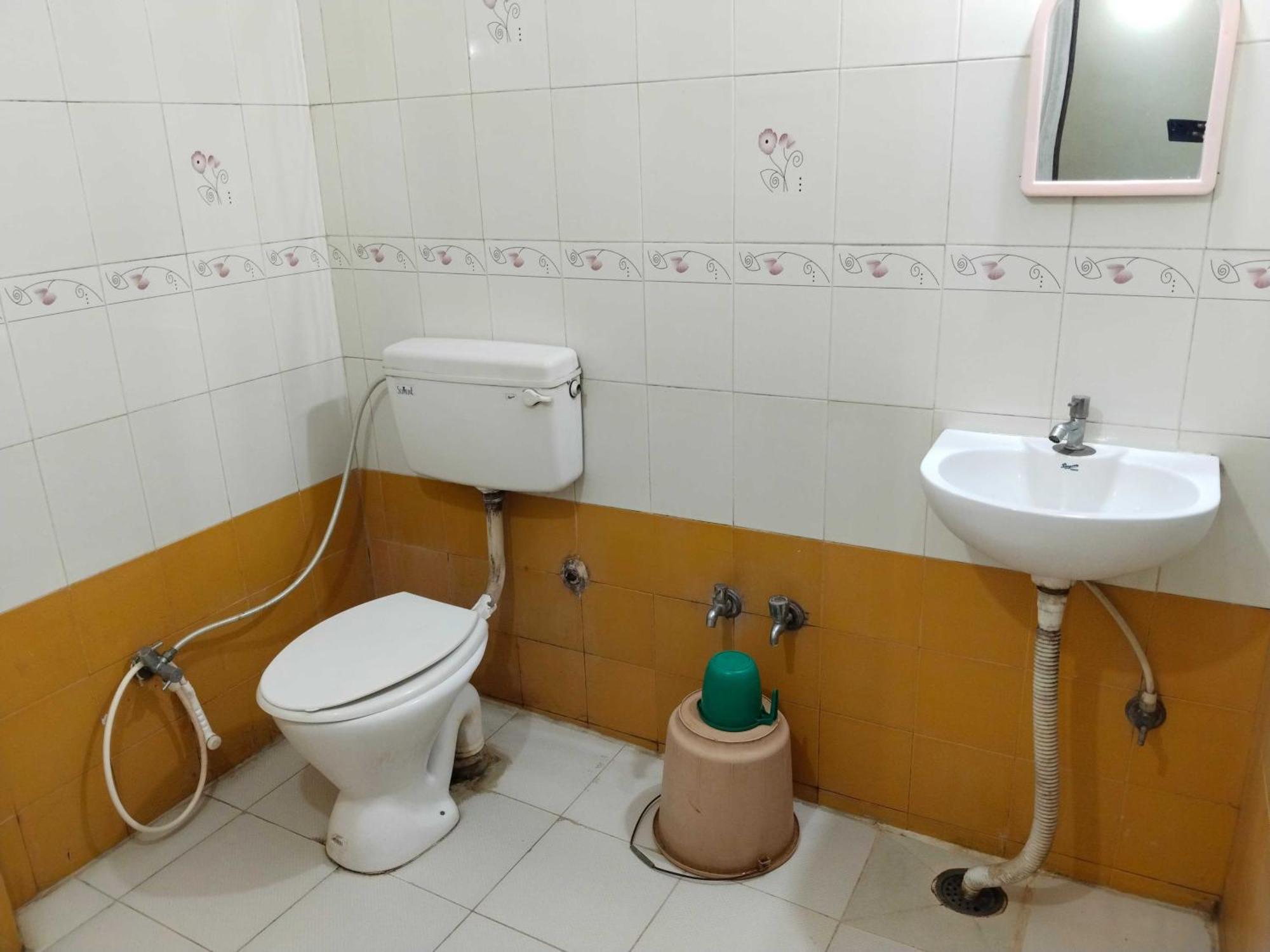 Hotel O Sri Vijaya Palace Lodging Bangalore Buitenkant foto